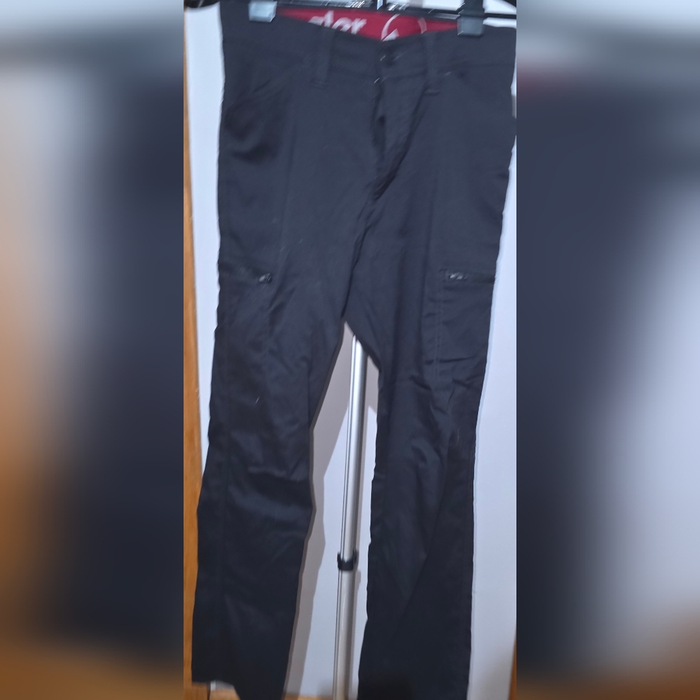 Wrangler Black Cargo Pants Durable Cotton Blend